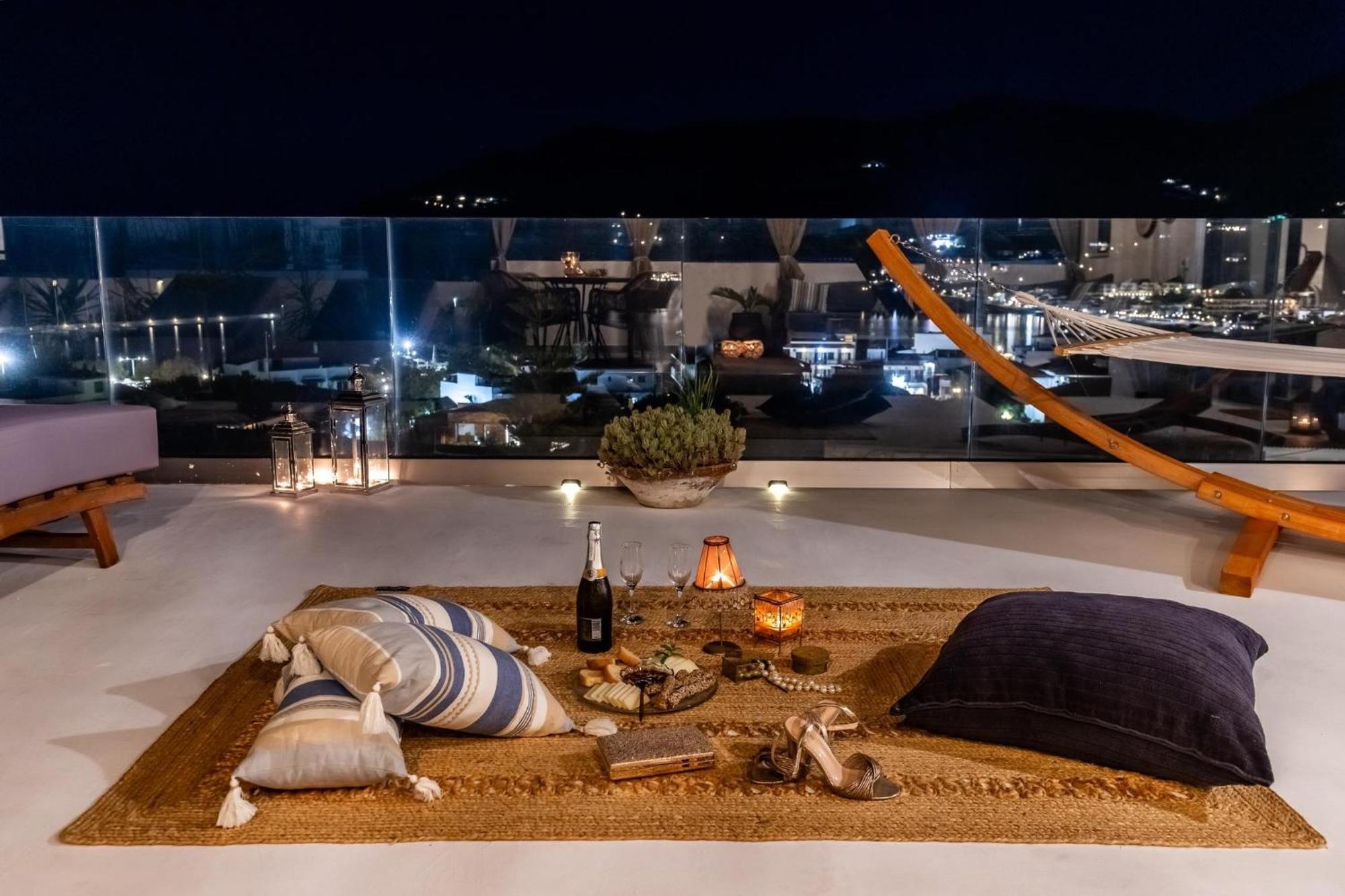 To Nissi Villa Skopelos Eksteriør billede