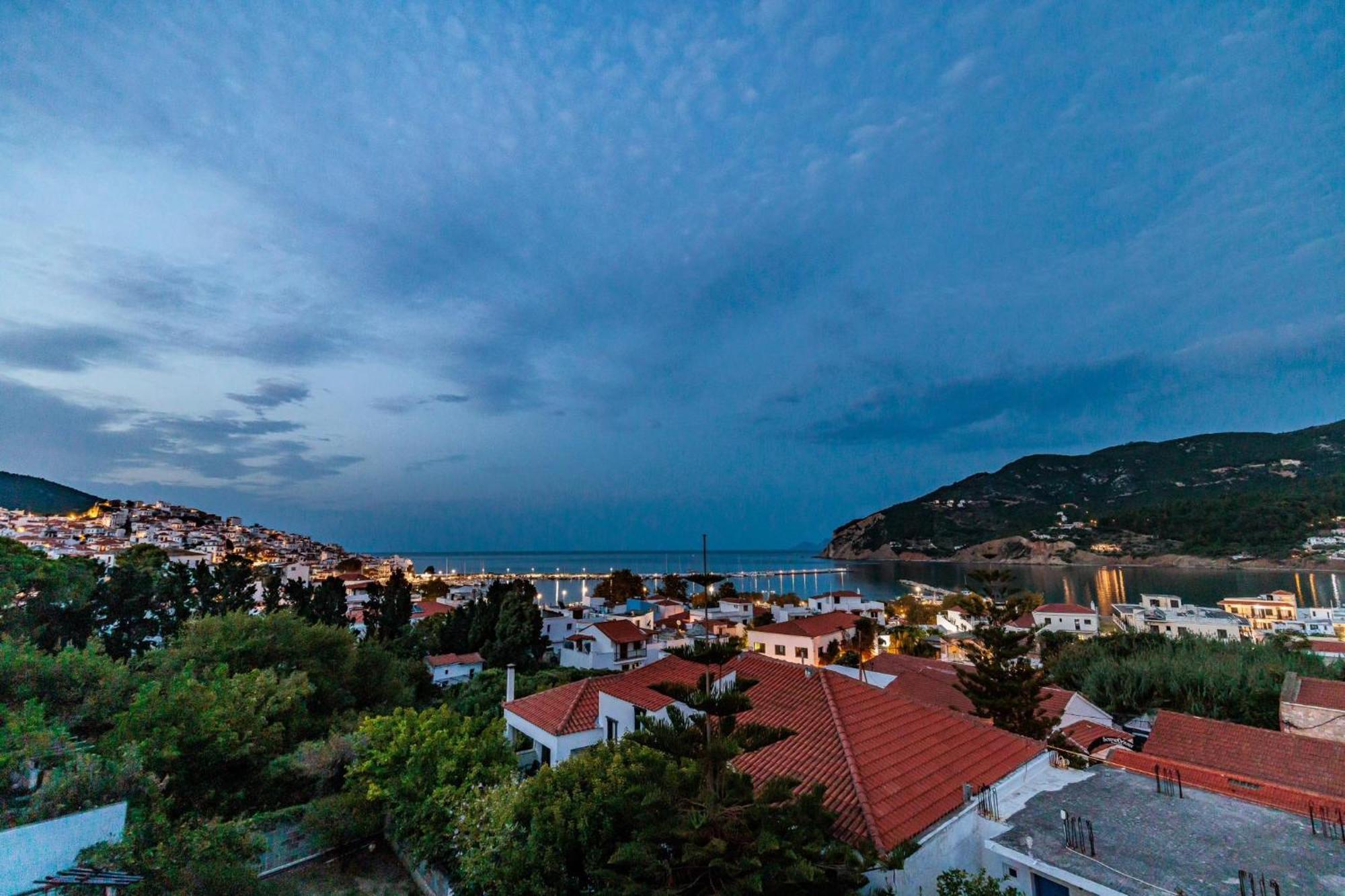 To Nissi Villa Skopelos Eksteriør billede
